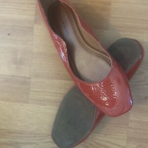 Elegant Red Patent Leather Women's Shoes